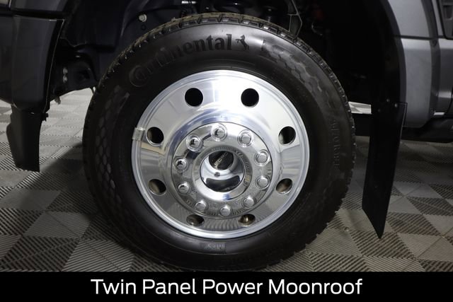 Certified 2025 Ford F450 Platinum w/ FX4 Off-Road Package image 27