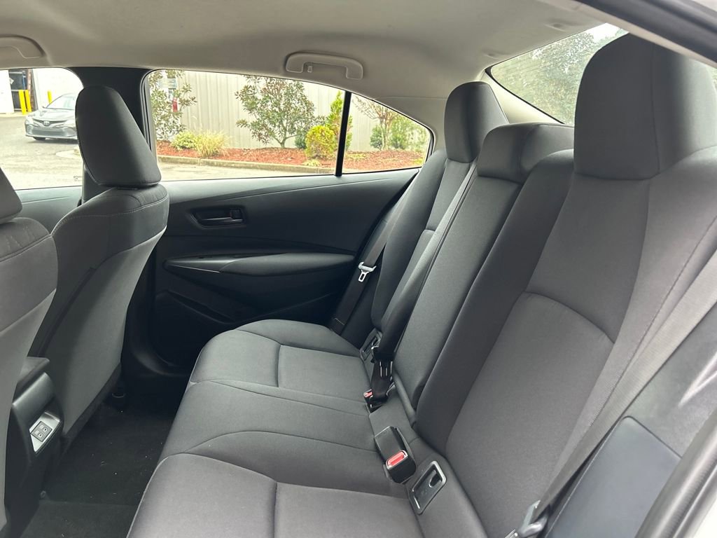 Used 2024 Toyota Corolla LE image 12