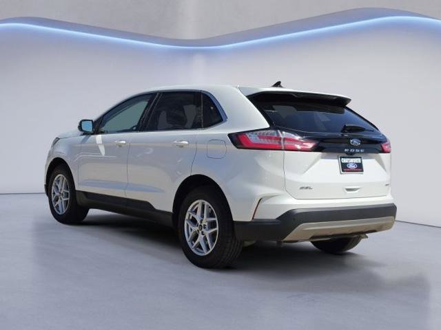 Certified 2024 Ford Edge SEL w/ Convenience Package AWD/4WD image 4