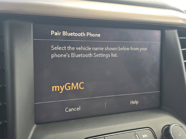 Used 2021 GMC Acadia Denali w/ Denali Ultimate Package AWD/4WD image 8