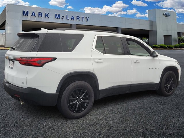 Used 2023 Chevrolet Traverse LT image 4