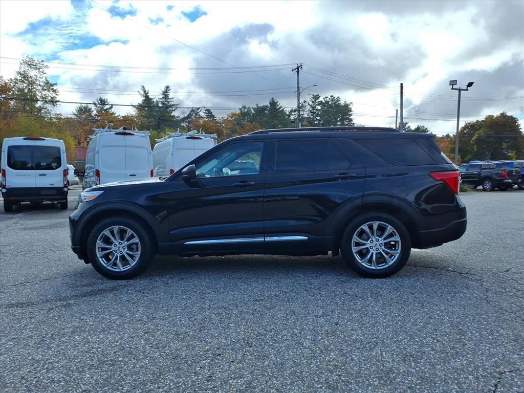 Certified 2020 Ford Explorer XLT w/ Equipment Group 202A image 2