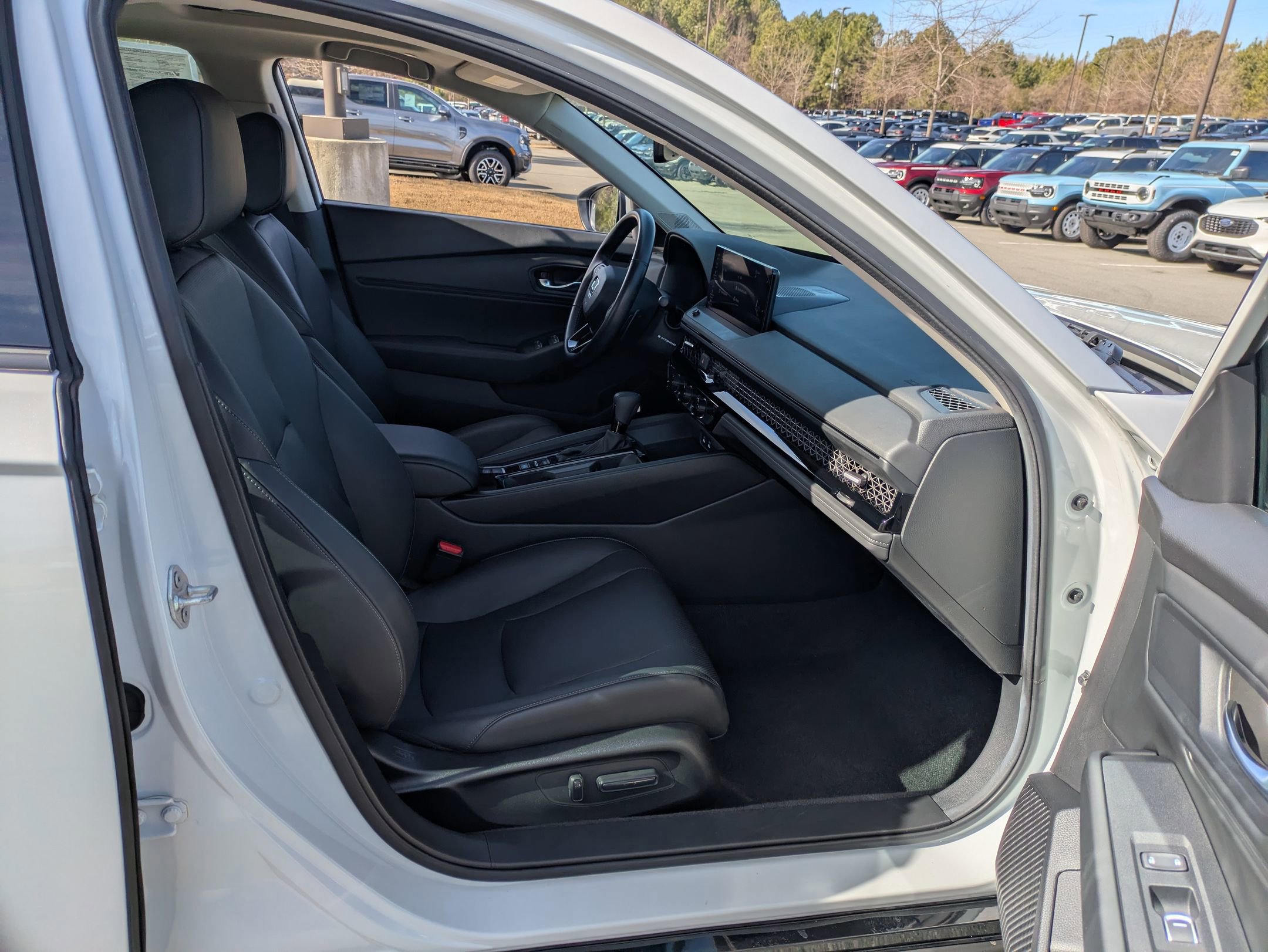 Used 2024 Honda Accord EX-L image 36