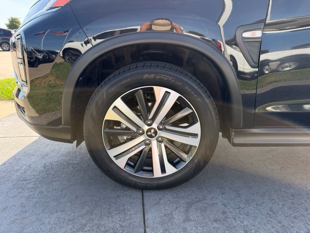 Used 2025 Mitsubishi Outlander Sport AWD image 4