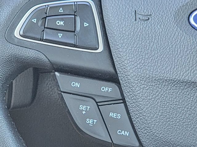 Certified 2018 Ford Focus Titanium w/ Titanium Technology Package FWD image 33