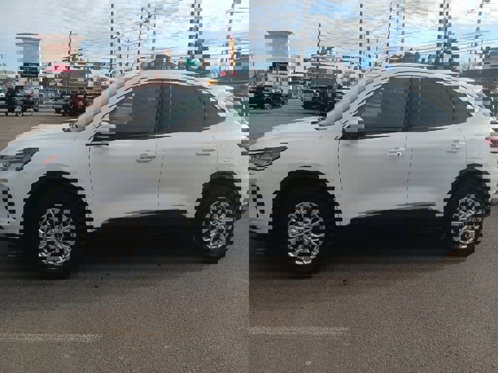 Certified 2023 Ford Escape Active w/ Tech Pack #2 image 7