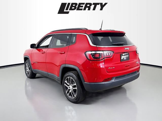 Used 2018 Jeep Compass Latitude w/ Cold Weather Group image 3