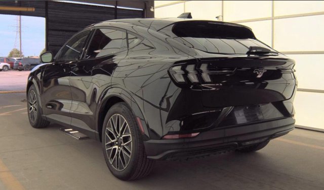 Certified 2025 Ford Mustang Mach-E Premium RWD image 3