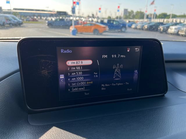 Used 2017 Lexus RX 350 AWD w/ Cold Weather Package image 16