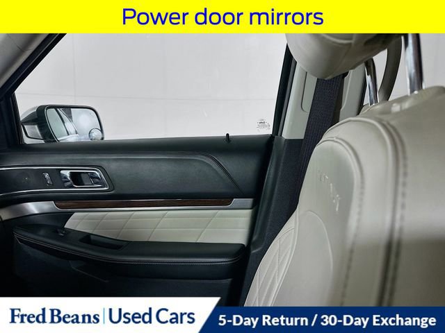 Certified 2017 Ford Explorer Platinum image 30