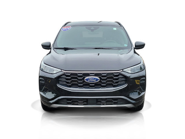 Certified 2024 Ford Escape ST-Line w/ Tech Pack #1 AWD/4WD image 2