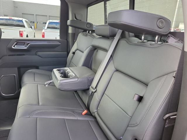 Used 2026 Chevrolet Silverado 2500 LTZ w/ LTZ Plus Package AWD/4WD image 26