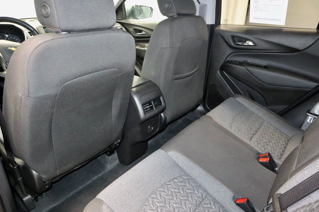 Used 2024 Chevrolet Equinox LT w/ LPO, Floor Liner Package image 21