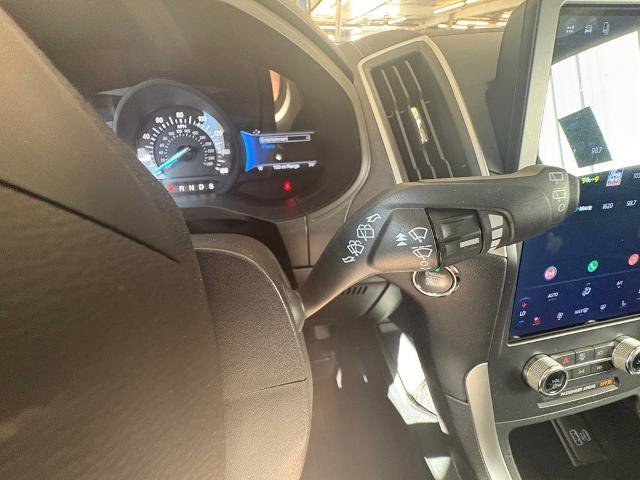 Certified 2024 Ford Edge SEL w/ Convenience Package AWD/4WD image 16