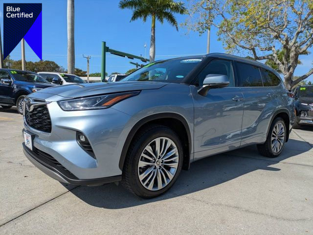 Used 2022 Toyota Highlander Platinum