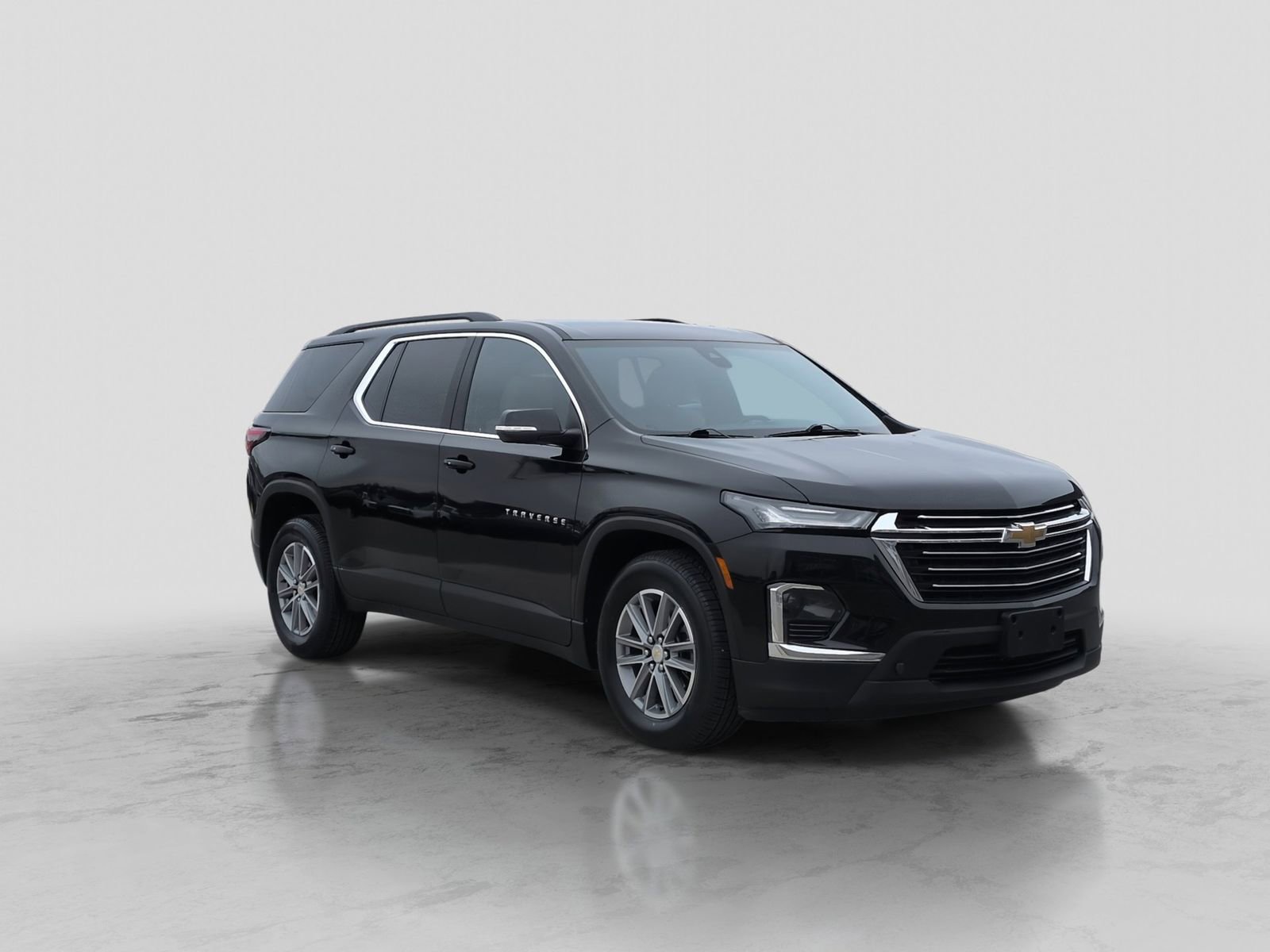 Used 2022 Chevrolet Traverse LT w/ LPO, Cargo Package image 10
