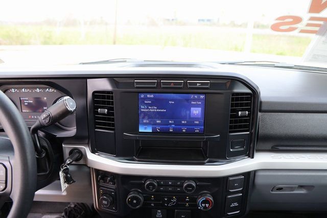 Certified 2024 Ford F250 XLT AWD/4WD image 16