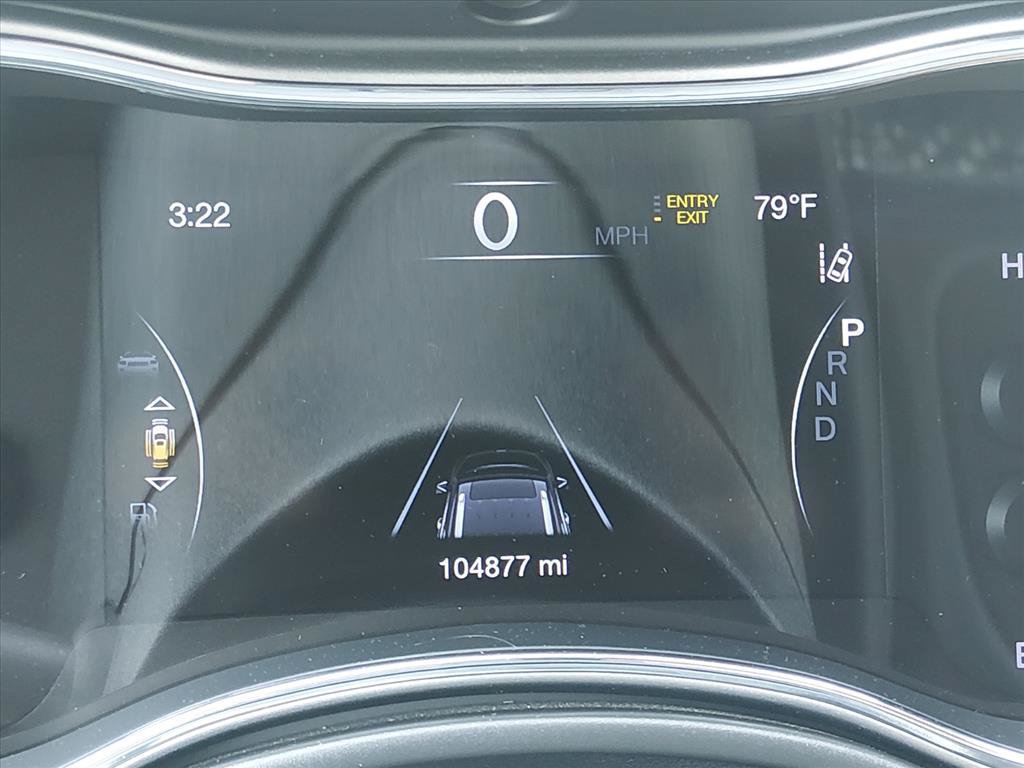 Used 2020 Jeep Grand Cherokee Overland AWD/4WD image 25