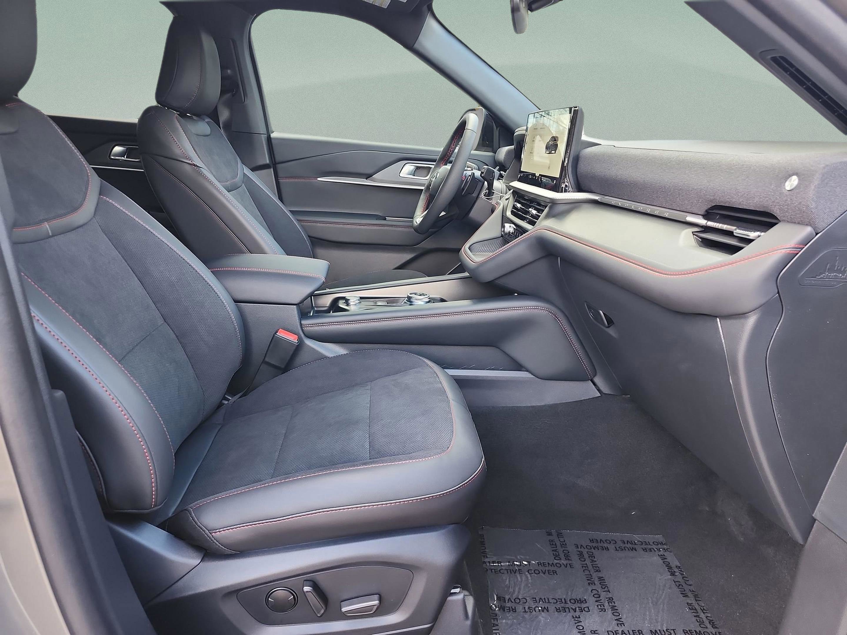 Certified 2026 Ford Explorer ST image 18