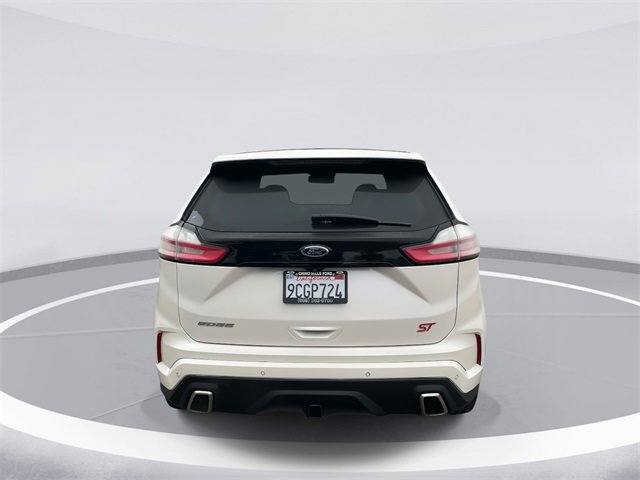 Certified 2019 Ford Edge ST w/ Equipment Group 401A image 5