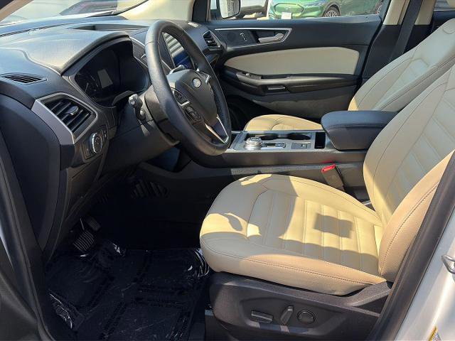 Certified 2022 Ford Edge SEL w/ Convenience Package AWD/4WD image 10