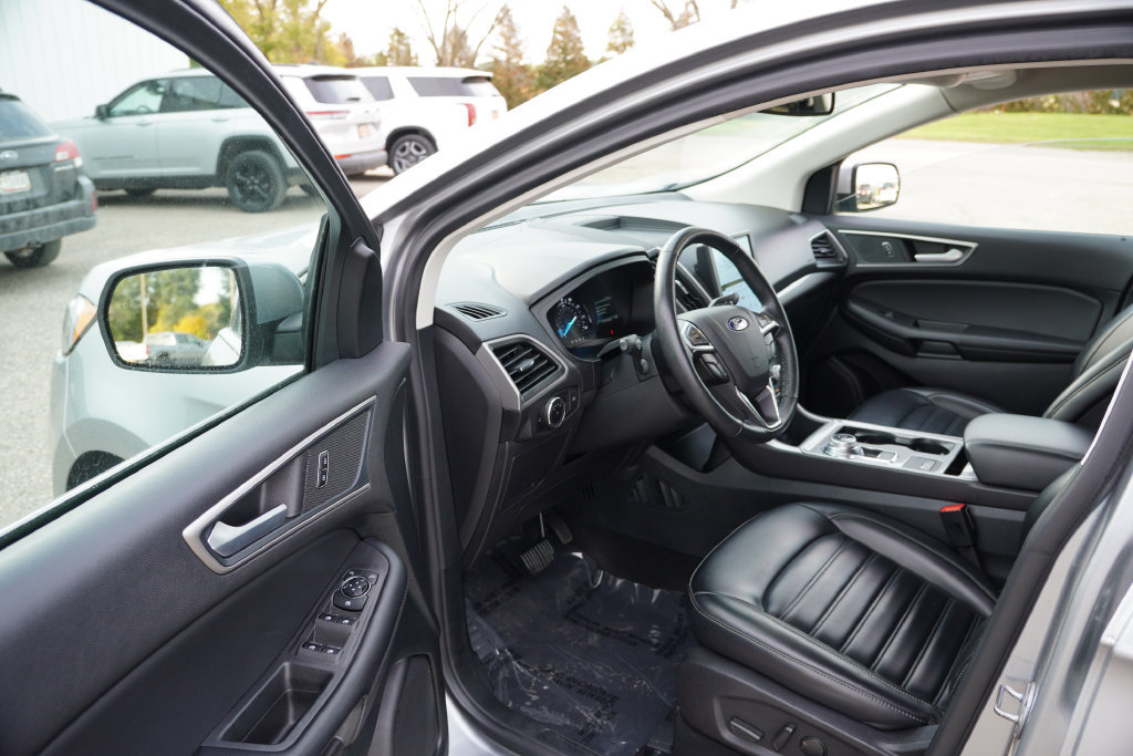 Certified 2024 Ford Edge SEL AWD/4WD image 14