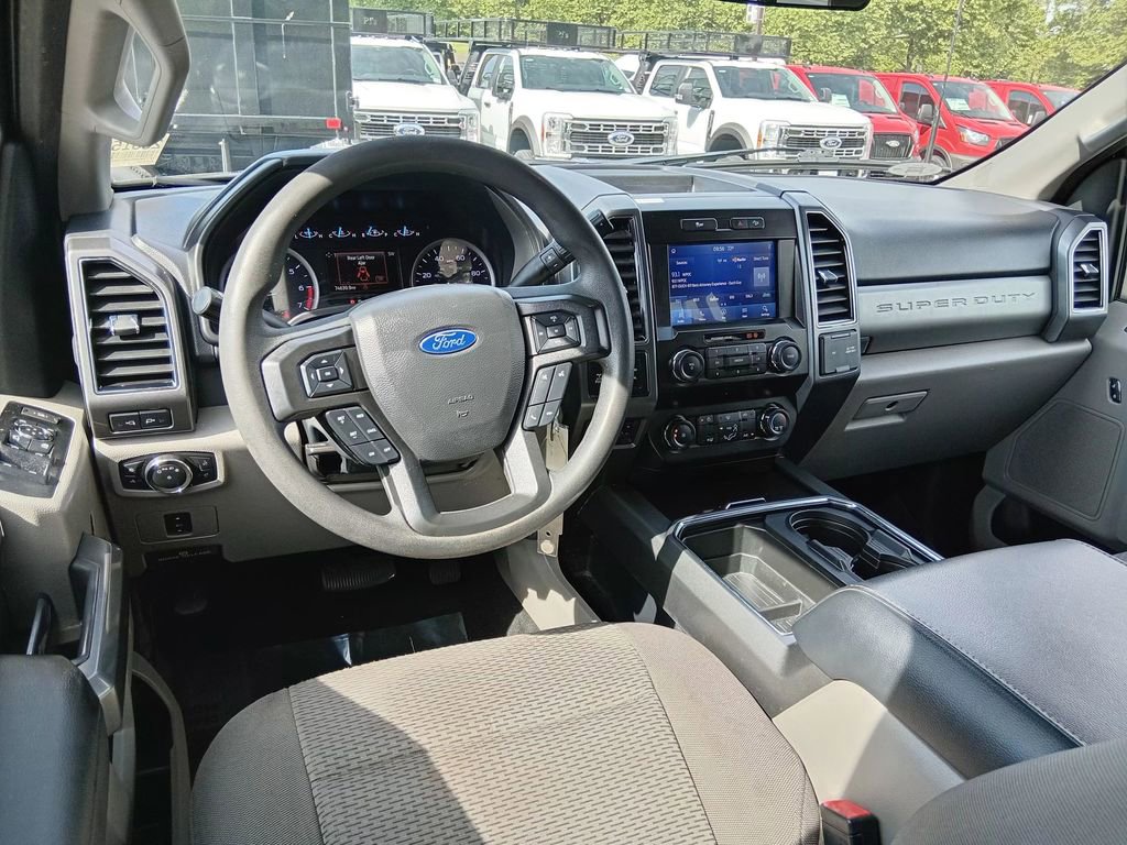 Certified 2022 Ford F250 XLT w/ Black Appearance Package AWD/4WD image 16