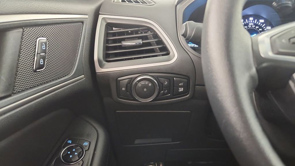 Certified 2024 Ford Edge SEL w/ Convenience Package AWD/4WD image 21