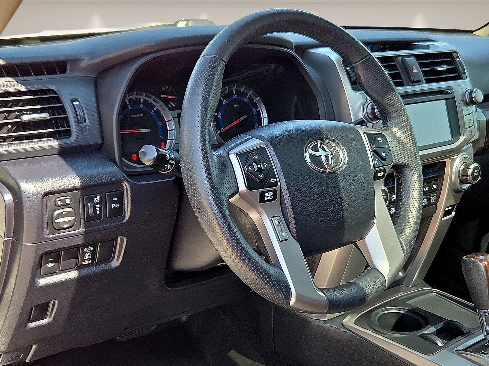 Used 2018 Toyota 4Runner Limited RWD image 14