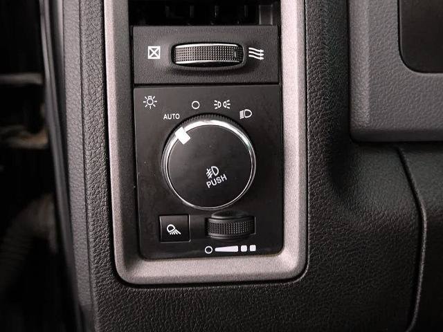 Used 2019 RAM 1500 Express w/ Wheel & Sound Group AWD/4WD image 15