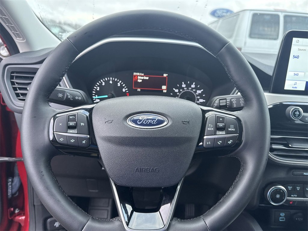 Certified 2022 Ford Escape SE w/ Cold Weather Package image 14