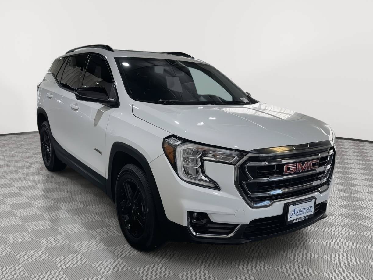 Used 2023 GMC Terrain AT4 w/ Infotainment Package II AWD/4WD image 5