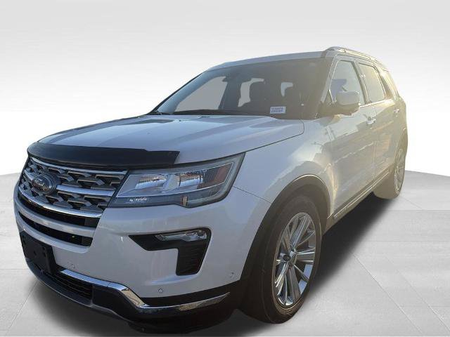 Certified 2018 Ford Explorer Limited w/ Equipment Group 301A FWD image 2