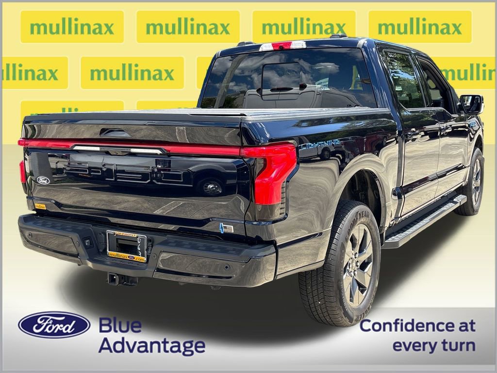 Certified 2025 Ford F150 Lightning Lariat AWD/4WD image 4