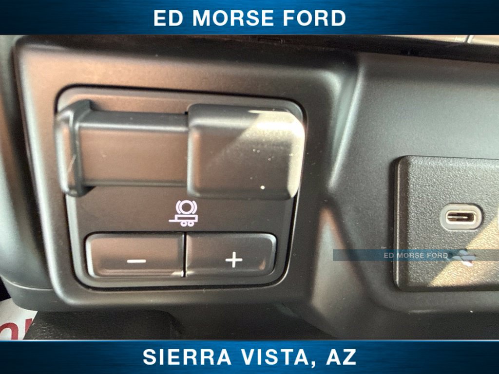 Used 2023 GMC Sierra 2500 SLT w/ SLT Preferred Package AWD/4WD image 34