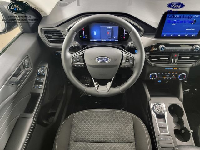 Certified 2023 Ford Escape Active AWD/4WD image 25