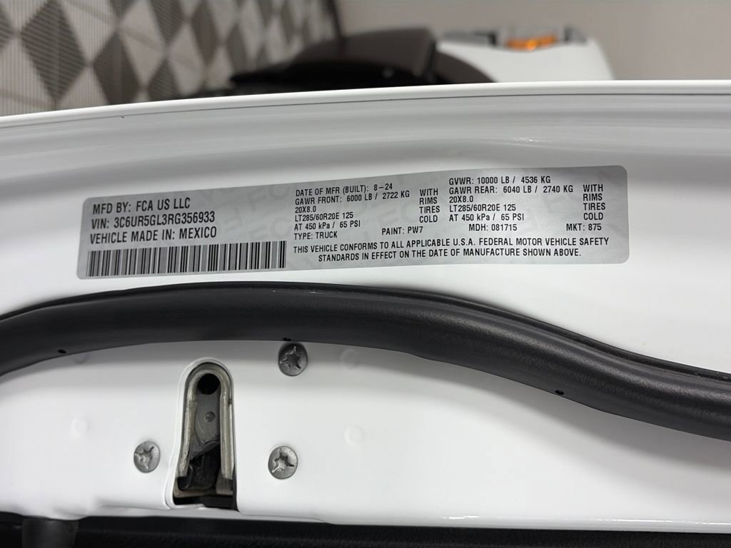 Used 2024 RAM 2500 Limited w/ Safety Group image 9