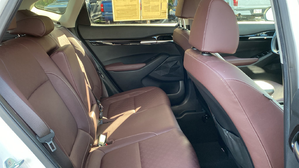 Used 2022 Kia Seltos SX w/ Sunroof Package AWD/4WD image 13