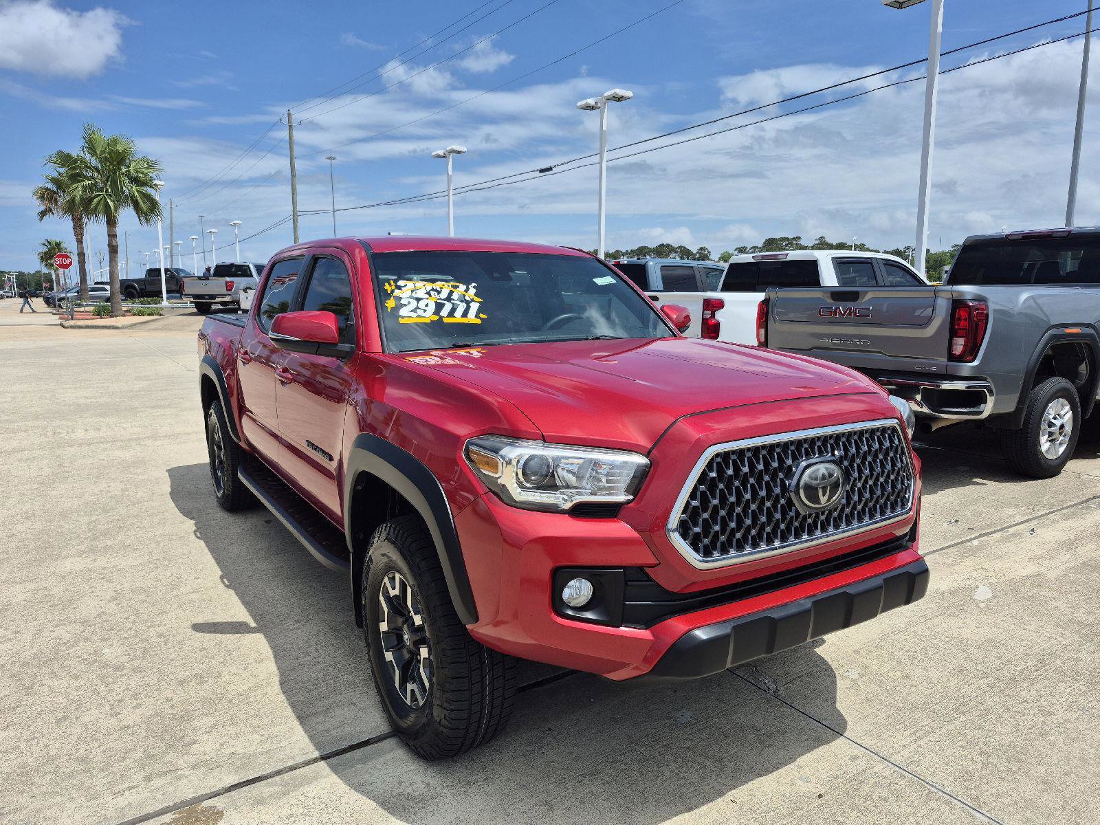 Used 2019 Toyota Tacoma TRD Off-Road AWD/4WD image 16