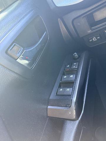 Used 2019 Toyota Tacoma TRD Off-Road AWD/4WD image 16