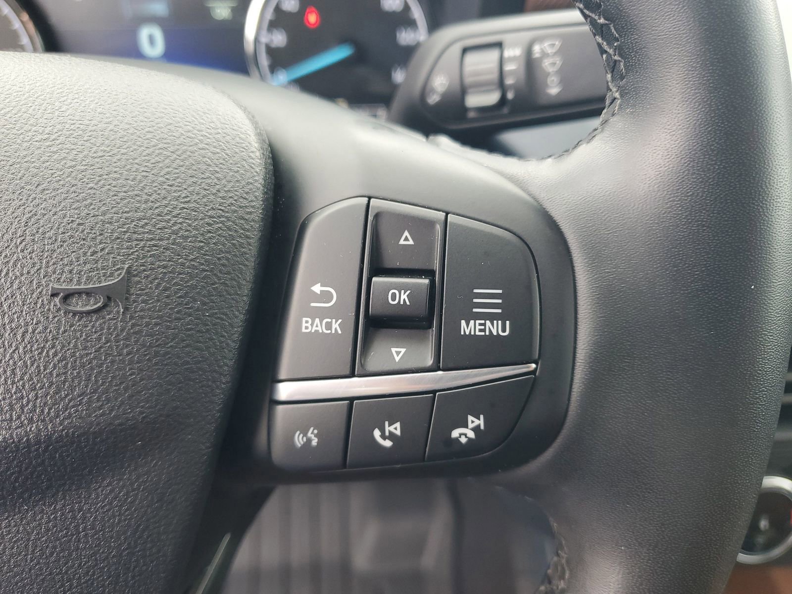 Certified 2024 Ford Maverick Lariat image 20