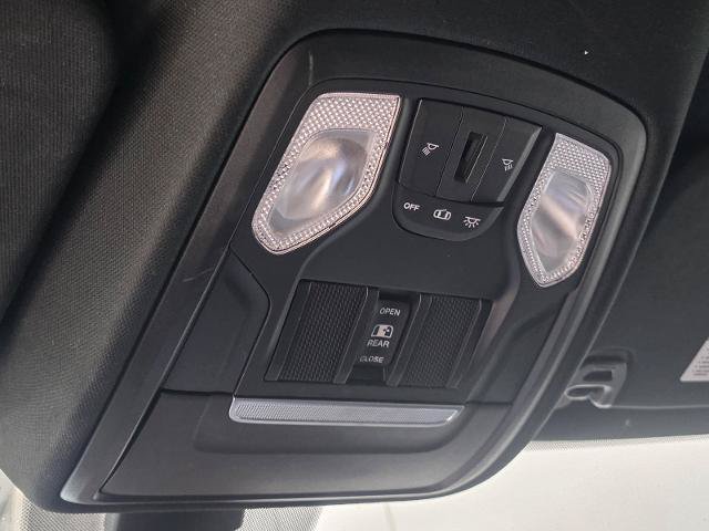 Used 2021 RAM 1500 Big Horn AWD/4WD image 32