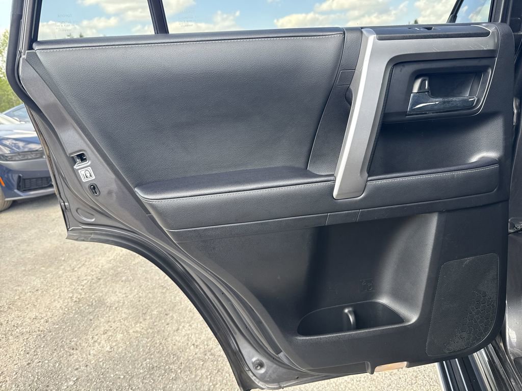 Used 2022 Toyota 4Runner TRD Sport RWD image 23