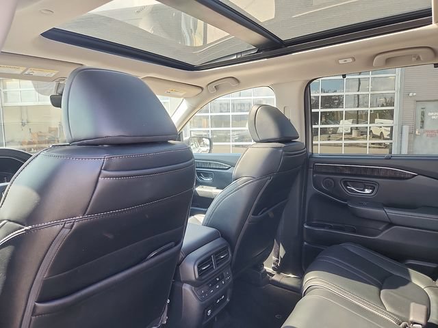 Used 2023 Honda Pilot Elite image 24