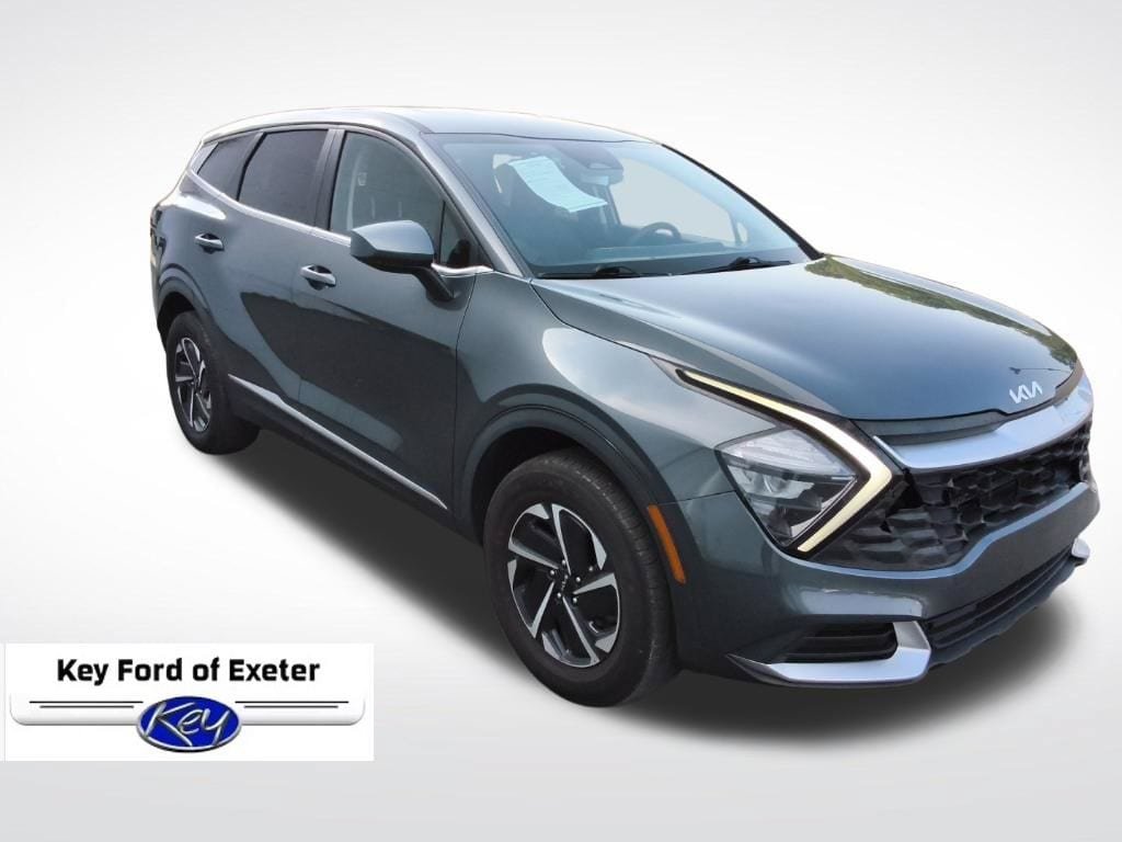 Used 2023 Kia Sportage LX AWD/4WD image 2