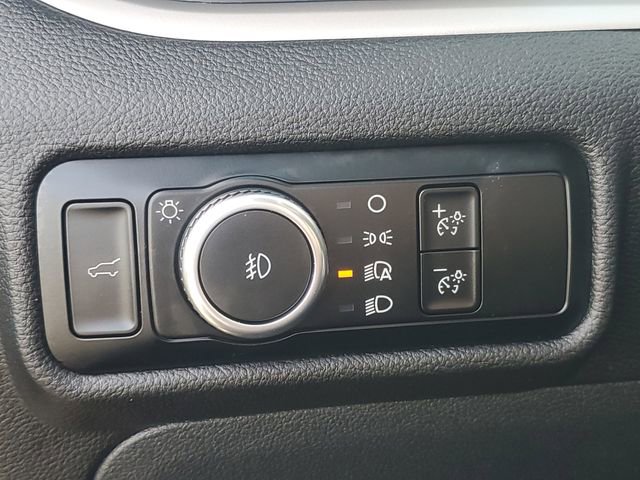 Certified 2024 Ford Explorer XLT w/ Equipment Group 202A image 16