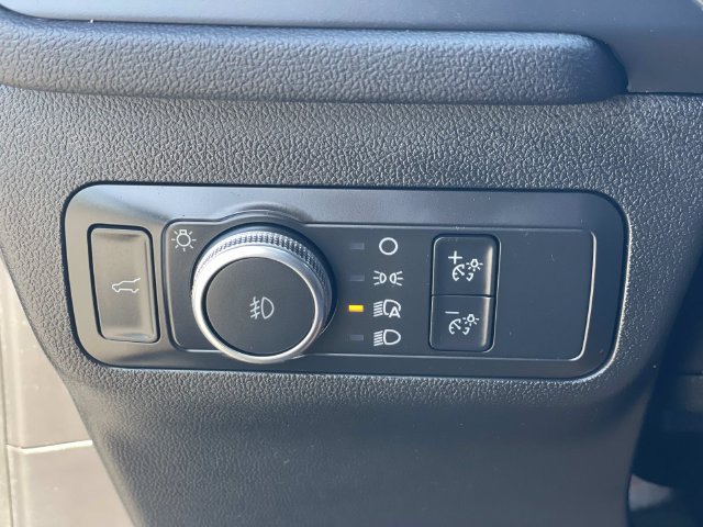 Certified 2022 Ford Escape SEL AWD/4WD image 19