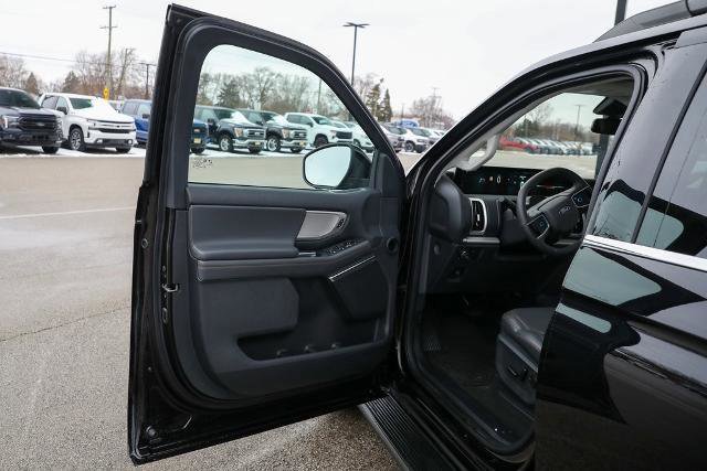 Certified 2025 Ford Expedition Max Active image 23