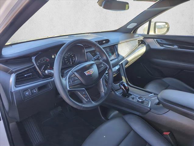 Used 2024 Cadillac XT5 Premium Luxury image 11