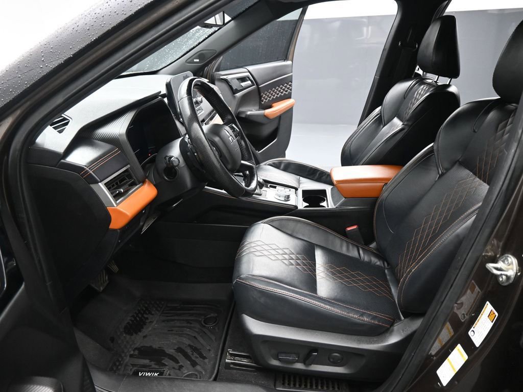 Used 2022 Mitsubishi Outlander SEL image 36